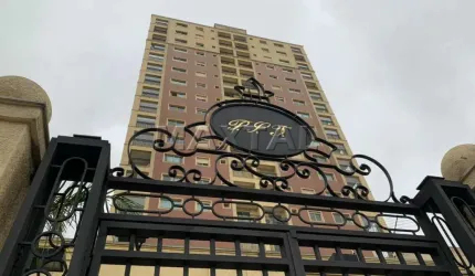 Apartamento à venda, de 76m² com varanda gourmet, 2 dormitórios, 3 banheiros e 2 vagas.