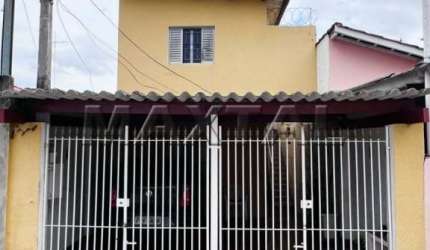 Sobrado a Venda Vila Albertina Tremembé com 3 dormitórios, 2 banheiros e 2 vagas  inicio da Serra