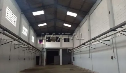 Galpão em Santana, com 502 m² ,  Pe direito alto.