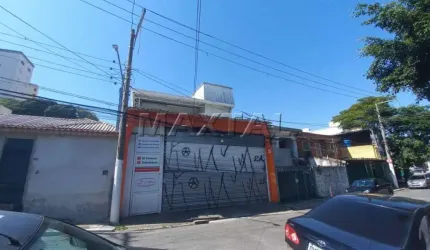 Galpão à venda com 700m², na Vila Romero. Próximo ao Shopping Santana Parque.