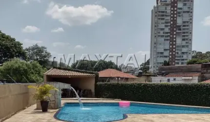 Apartamento de 58m², 2 quartos, 1 suíte,  2 banheiros, cozinha planejada e 1 vaga.