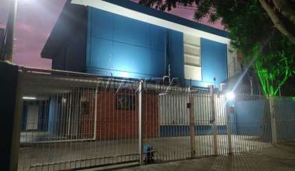 Casa comercial para locação, para escritórios, clínicas, 200 m do metrô Butantã.