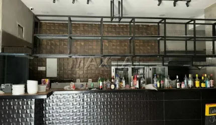 Loja Comercial para locação, de 40m², em esquina bem movimentada, próximo ao Metro República.