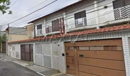 Sobrado à venda de 104m², com 2 dormitórios e 2 suítes, 4 banheiros  e 4 vagas. Parada Inglesa.
