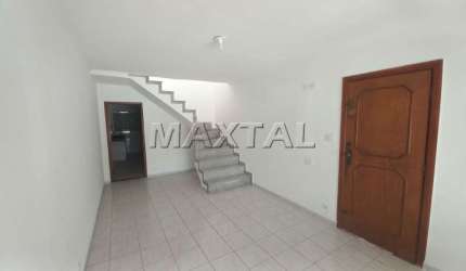 Sobrado na Parada Inglesa, 104m², 3 salas, 2 vagas. Para vender rápido!
