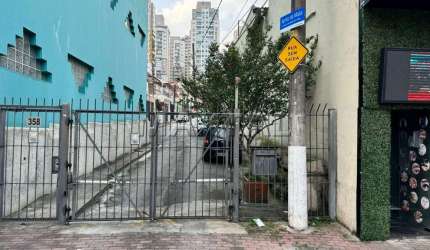 Casa à venda em Vila Particular em Santana, entrada pela Rua Dr. César à  400 metros do Metrô.