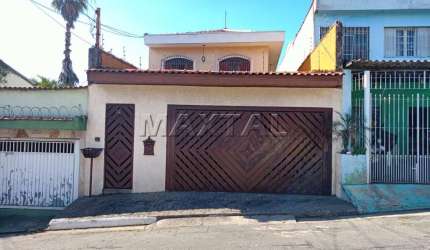 Casa de 192m²,  com 3 dormitórios , 1 sala com 2 ambientes e 3 vagas de garagem, na Vila Medeiros.