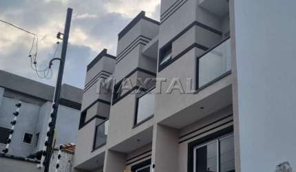 Sobrado à venda Novo com excelente acabamento, 3 suítes e 2 vagas. Próximo Metrô e Avenida Nova