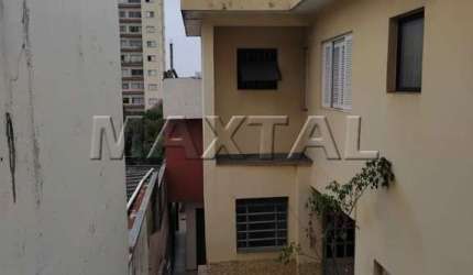 Sobrado à venda. com 4 casas no mesmo terreno, com 4 vagas de garagem, em Santana.