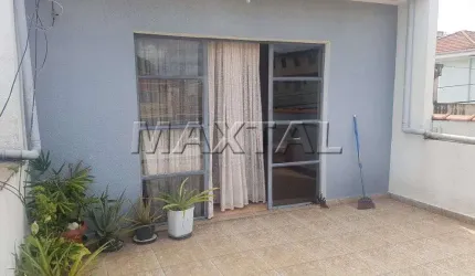Sobrado à venda no Imirim, de 270m². Com 3 dormitórios, 1 suíte, 2 salas e um salão com acesso.