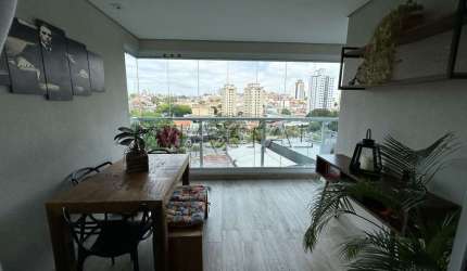 Apartamento à venda de 64m². Com 2 dormitórios sendo uma suíte, e 1 vaga, no Jardim São Paulo.