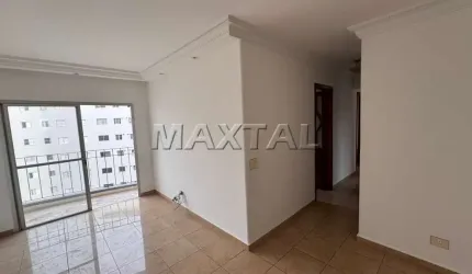 Apartamento à venda na rua Copacabana, andar alto, de 82 m², 3 dormitórios, sendo 1 suíte e 1 vaga.