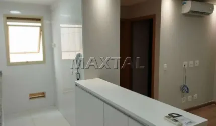 Apartamento studio de 48m² para locação em Santana, com 1 vaga de garagem.