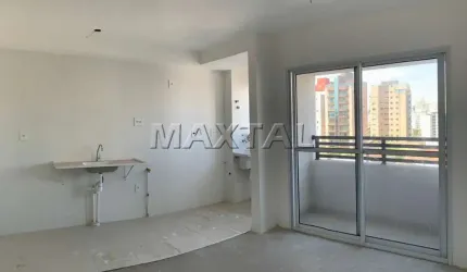 Apartamento 40m²  à venda na Vila Pauliceia. Com 2 dormitórios e sala com varanda.