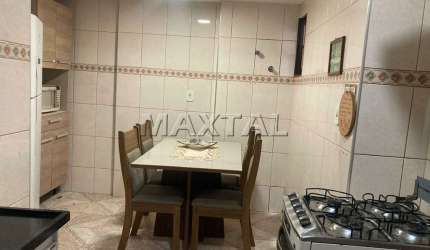 Apartamento em Santana, com 2 dormitório, sala com varanda e 1 banheiro. De 36 m², sem vaga.