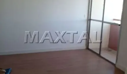 Apartamento no Lauzane Paulista de 64m², 2 dormitórios, 1 sala com sacada, 2 banheiros e 2 vagas.