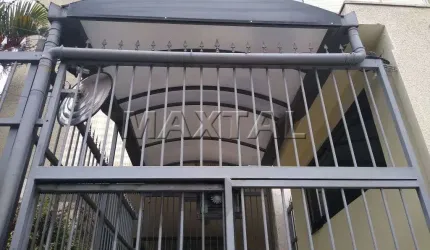 Apartamento à venda de 60m², com 2 dormitórios, 2 banheiros e 1 vaga de garagem, próximo ao metrô.
