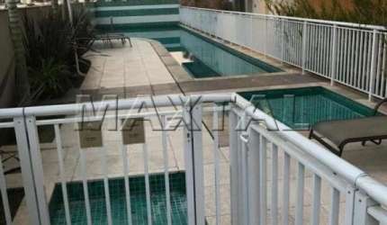 Apartamento à venda no Lauzane com 2 dormitórios, 1 suíte, e 1 vaga, está vago