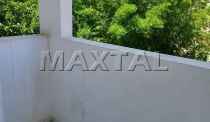 Apartamento à venda de 38m², com 2 dormitórios e 01 vaga de garagem. Na Vila Isolina Mazzei.