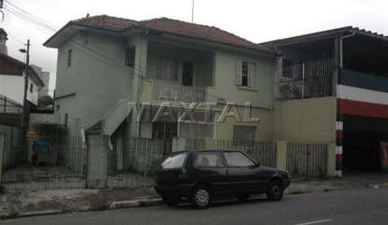 Casa à venda em Santana com 3 dormitórios sendo 1 suíte, 2 vagas de garagem.