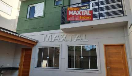 Sobrado novo à venda na Vila Paulicéia Construção isolada 3 quartos, 1 suíte e espaço gourmet.