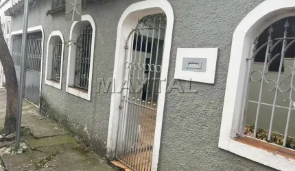 Sobrado à venda em Santana com 3 quartos, 2 banheiros quintal e 2 vagas, ao lado da Braz Leme.