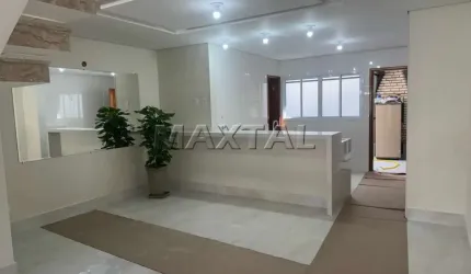 Casa Assobrada de 247m², com 3 quartos com suítes, 2 salas, churrasqueira, 2 vagas, no Imirim.