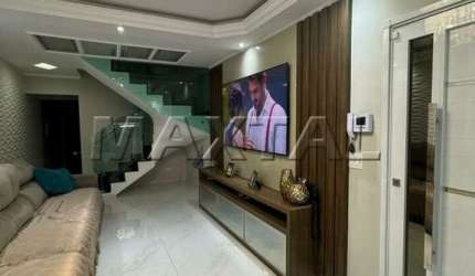Casa Assobradada 320m²,3 andares, 5 quartos com 3 suítes, 4 vagas de garagem 2 lavabos, 3 banheiros