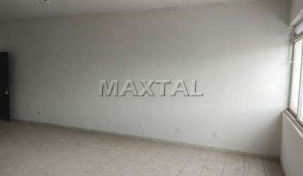 Sala para locação com 40m² e 2 banheiros, próximo à Estação de metrô do Tucuruvi
