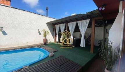 Linda casa de 4 dormitórios à venda, Bairro Pagani - Palhoça/SC