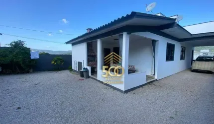 Casa a Venda em Biguaçu