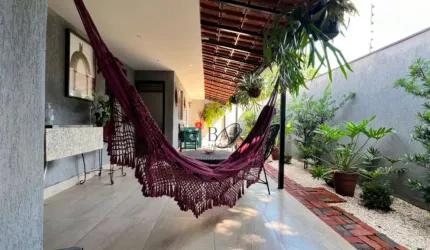 Casa de esquina, 270 m² por R$ 1.100.000 - Zona 02 - Maringá/PR