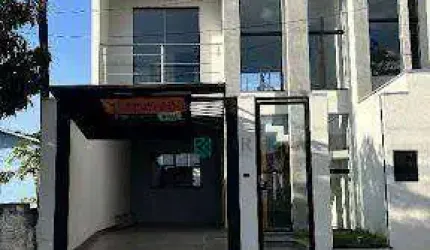 Sobrado com 1 suíte + 2 quartos à venda, 130 m² por R$ 650.000 - Jardim Paulista - Maringá/PR