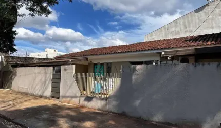 Venda - Casa na Vila Santo Antonio
