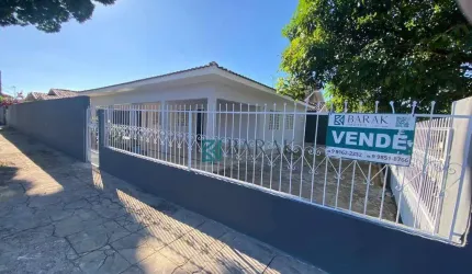 Casa com 3 dormitórios à venda, 130 m² por R$ 690.000,00 - Vila Morangueira - Maringá/PR