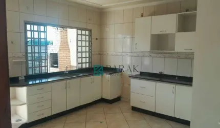 Casa com 4 dormitórios à venda, 178 m² por R$ 800.000,00 - Jardim Verão - Sarandi/PR