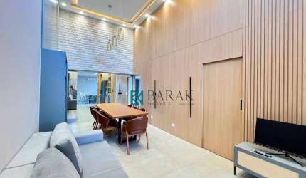 Casa mobiliada com1 suíte + 2 quartos à venda, 130 m² por R$ 1.350.000 - Jardim Espanha - Maringá/PR