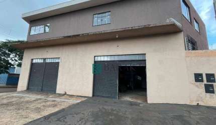 Sobrado à venda, 317 m² por R$ 900.000,00 - Conjunto Habitacional Itatiaia - Maringá/PR