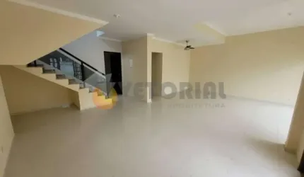 Sobrado com 6 quartos, à venda por R$ 895.000- Prainha - Caraguatatuba/SP