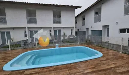 Sobrado em condomínio com 2 quartos, 80m², à venda em Caraguatatuba, Balneário Gardem Mar