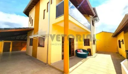 Sobrado à venda em Caraguatatuba, Indaiá, com 4 quartos, 292m²