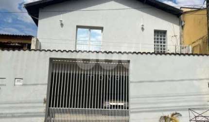 Casa com 3 quartos à venda na Rua Ubatuba, 79, Jardim Nova Europa, Campinas, 170 m2 por R$ 724.000