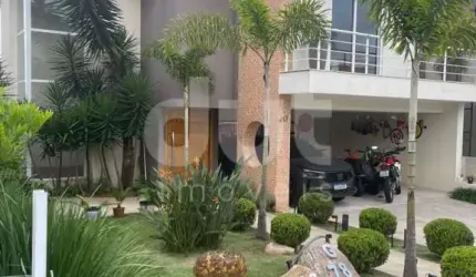 Casa em condomínio fechado com 3 quartos à venda na Estrada Municipal do Roncáglia, 1090, Residencial Mont' Alcino, Valinhos, 243 m2 por R$ 1.750.000