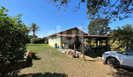 Chácara / sítio com 5 quartos à venda na Rua Borda da Mata, 50, Borda da Mata, Holambra, 420 m2 por R$ 880.000