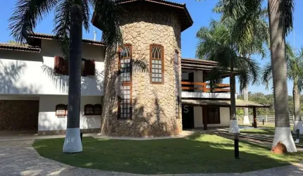 Casa em condomínio fechado com 4 quartos para alugar na Estrada Francisco Von Zuben Km, km 2, Chácara Flora, Valinhos, 600 m2 por R$ 8.000