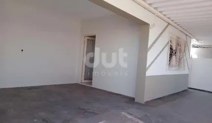 Casa com 3 quartos à venda na Dercides Ernica, 456, Jardim Adelaide, Hortolândia, 189 m2 por R$ 424.000