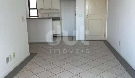 Apartamento com 1 quarto para alugar na Rua Doutor Emílio Ribas, 1007, Cambuí, Campinas, 50 m2 por R$ 2.700