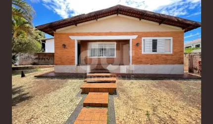 Casa com 3 quartos à venda na Rua Domingos de Rocco, 240, Parque São Quirino, Campinas, 192 m2 por R$ 550.000