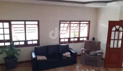 Casa com 3 quartos à venda na Rua Jaçanã, 403, Vila Aeroporto, Campinas, 227 m2 por R$ 650.000