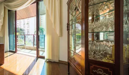 Apartamento com 3 quartos à venda na Rua Barreto Leme, 2022, Cambuí, Campinas, 232 m2 por R$ 1.800.000
